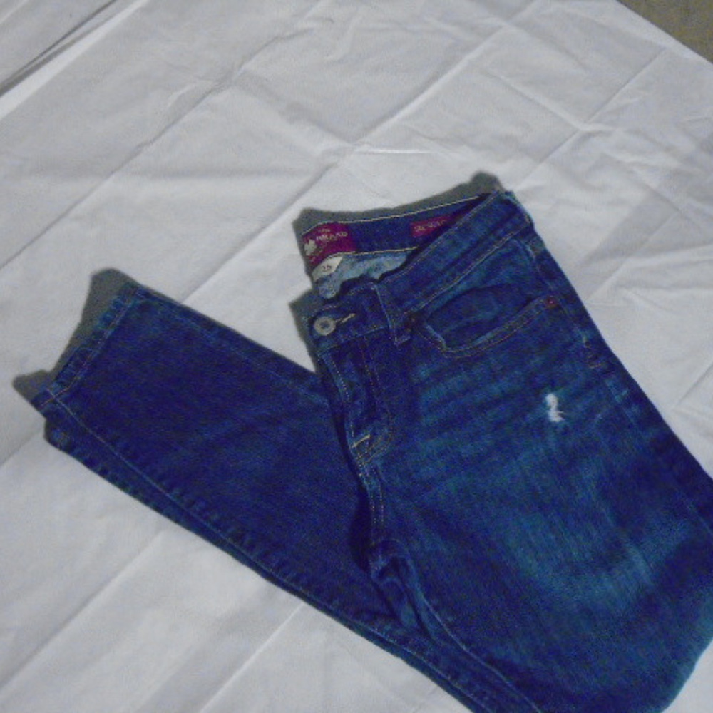 Lucky Brand Jeans w/Factory Distressed Size 0/25